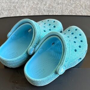 CROCS Kids' Sparkle Aqua Blue Clogs